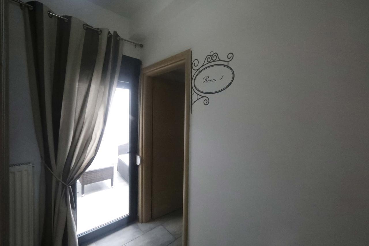 Gazi Boutique Apartment 2 Atenas Exterior foto
